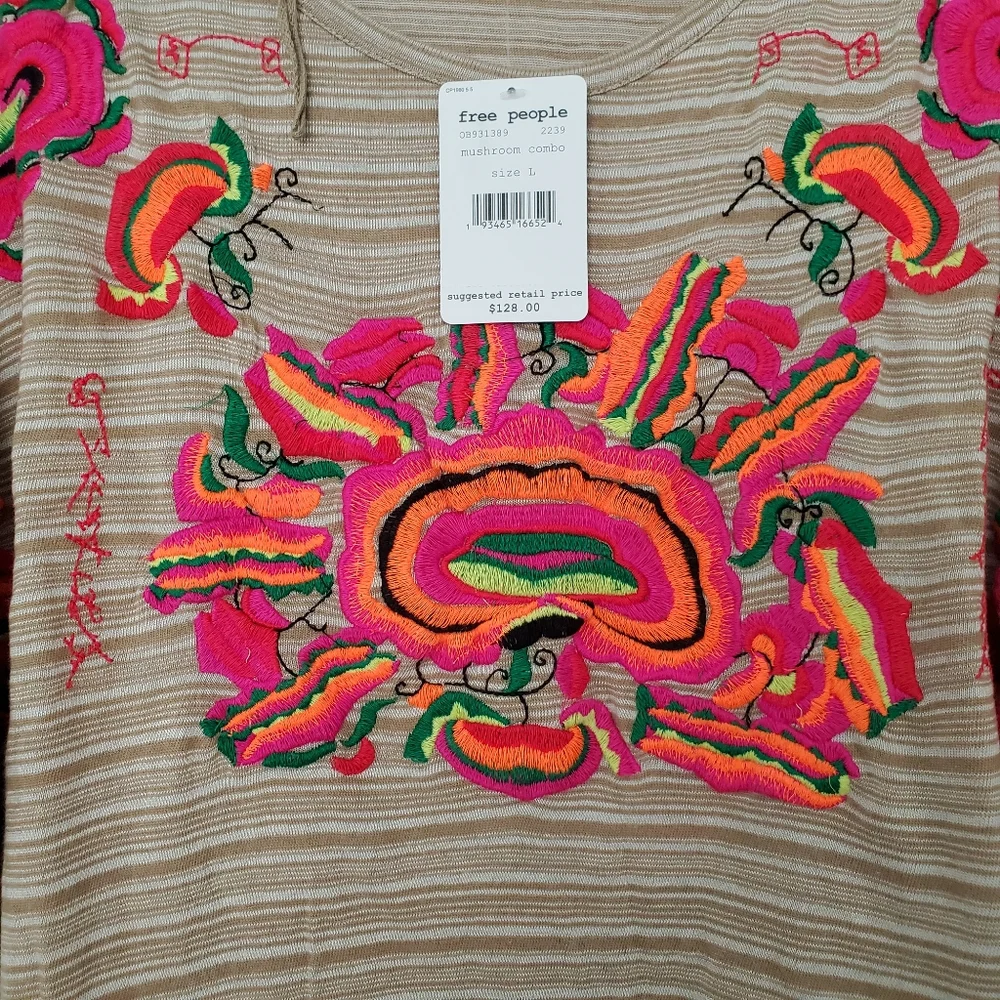 Free People Catalunya Embroidered Oversized Cropped Top in Mushroom Combo Size L - Picture 3 of 16